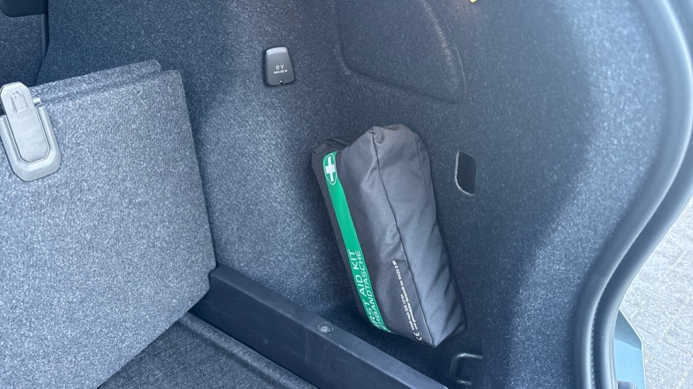 Used Volvo XC40 2025 for sale - 77186294: Photo 15