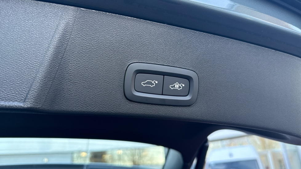 Used Volvo XC40 2025 for sale - 77186294: Photo 18