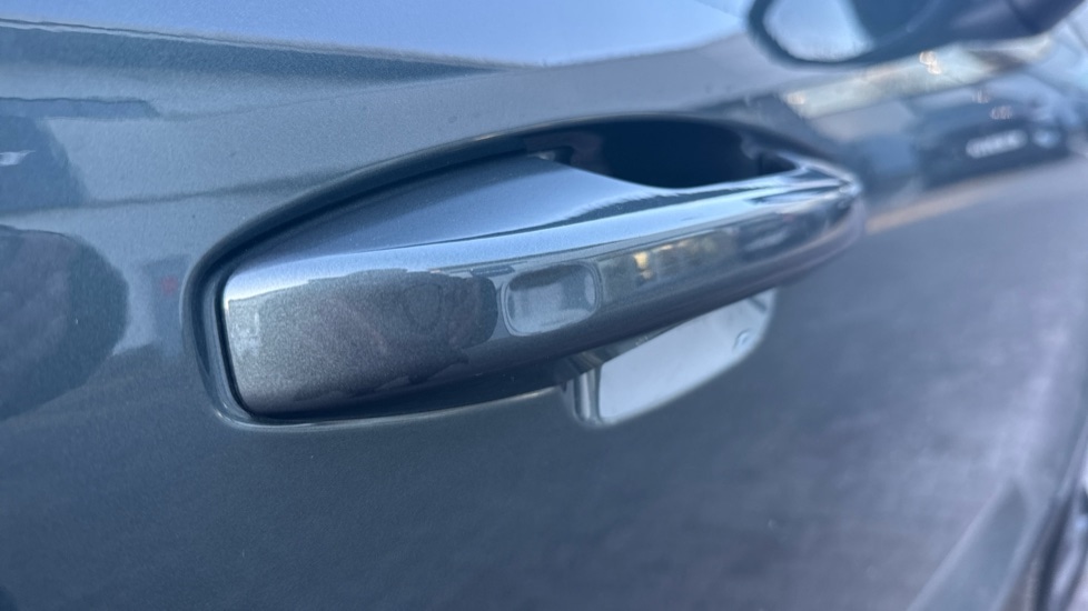 Used Volvo XC40 2025 for sale - 77186294: Photo 22