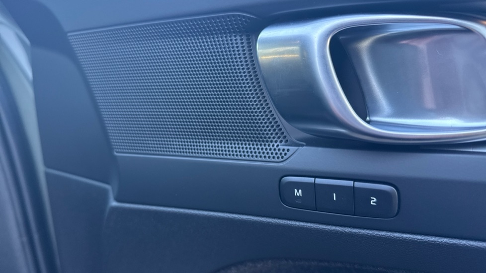 Used Volvo XC40 2025 for sale - 77186294: Photo 30