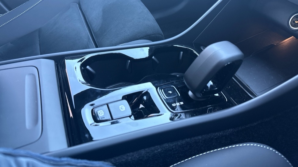 Used Volvo XC40 2025 for sale - 77186294: Photo 38