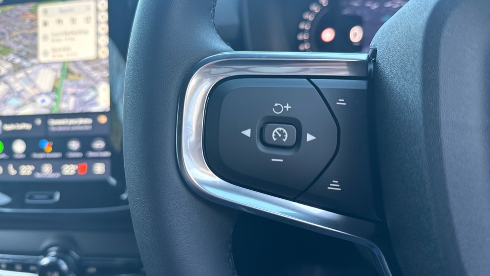 Used Volvo XC40 2025 for sale - 77186294: Photo 40