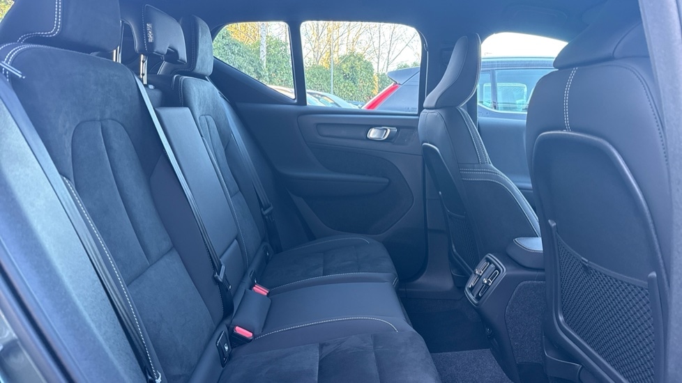 Used Volvo XC40 2025 for sale - 77186294: Photo 6