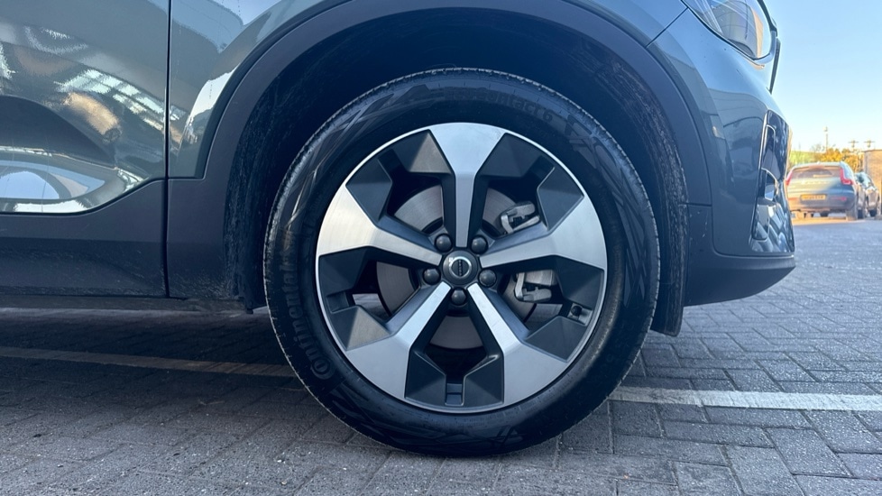 Used Volvo XC40 2025 for sale - 77186294: Photo 9