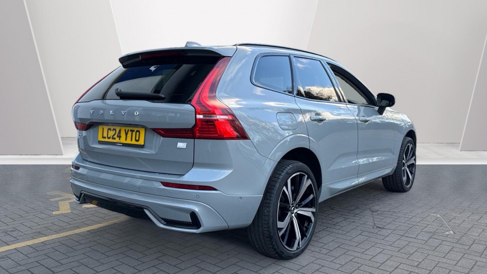 Used Volvo XC60 2024 for sale - 76901316: Photo 2