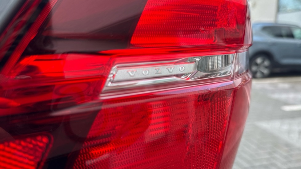 Used Volvo XC60 2024 for sale - 76901316: Photo 20