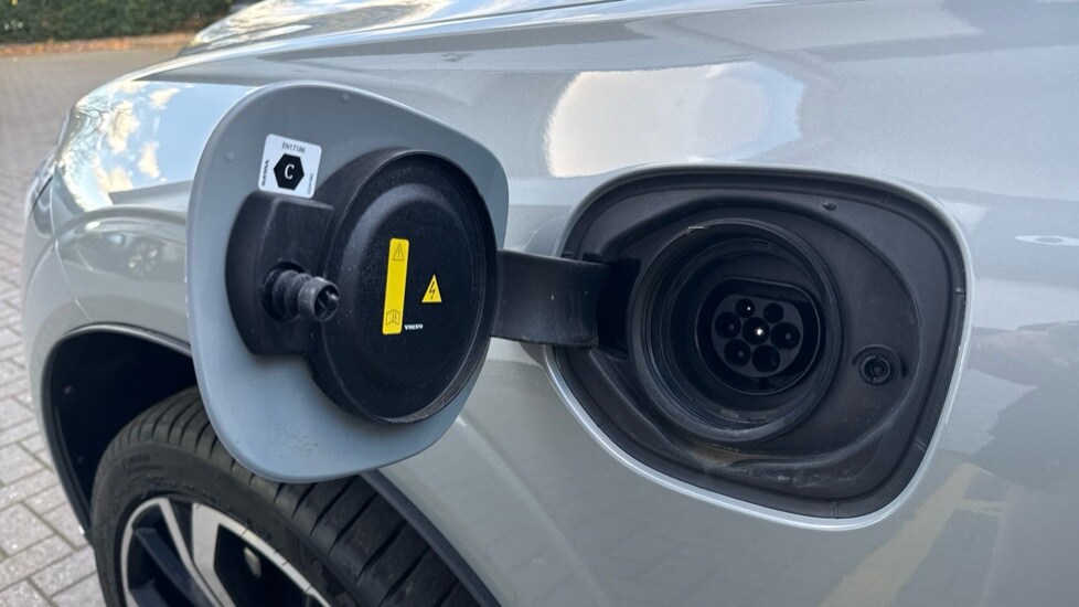 Used Volvo XC60 2024 for sale - 76901316: Photo 21