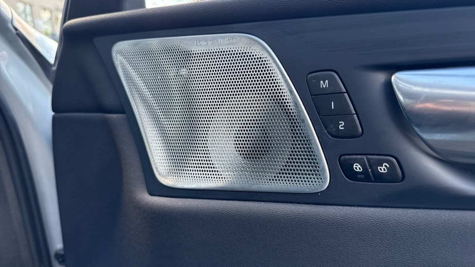 Used Volvo XC60 2024 for sale - 76901316: Photo 34