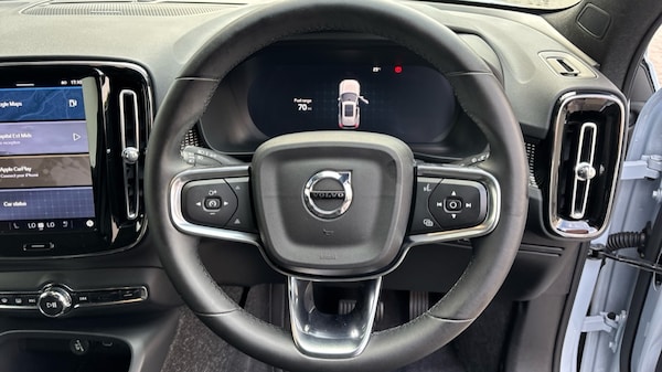 Used Volvo XC40 2025 for sale - 75815434: Photo 10