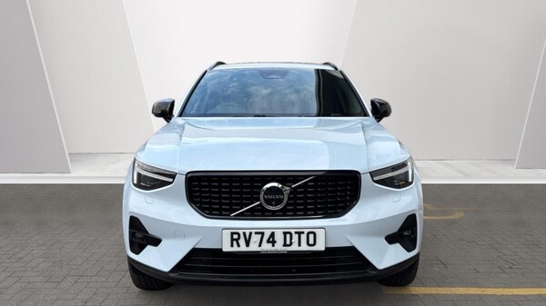 Used Volvo XC40 2025 for sale - 75815434: Photo 8