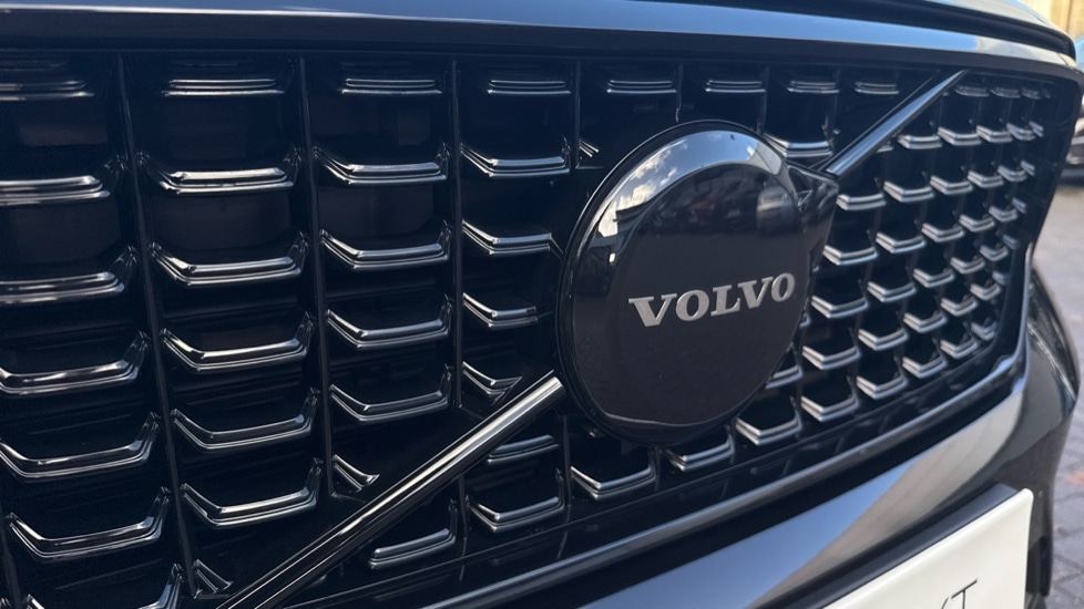 Used Volvo XC40 2025 for sale - 77316068: Photo 28