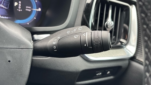 Used Volvo V60 2024 for sale - 75472782: Photo 27