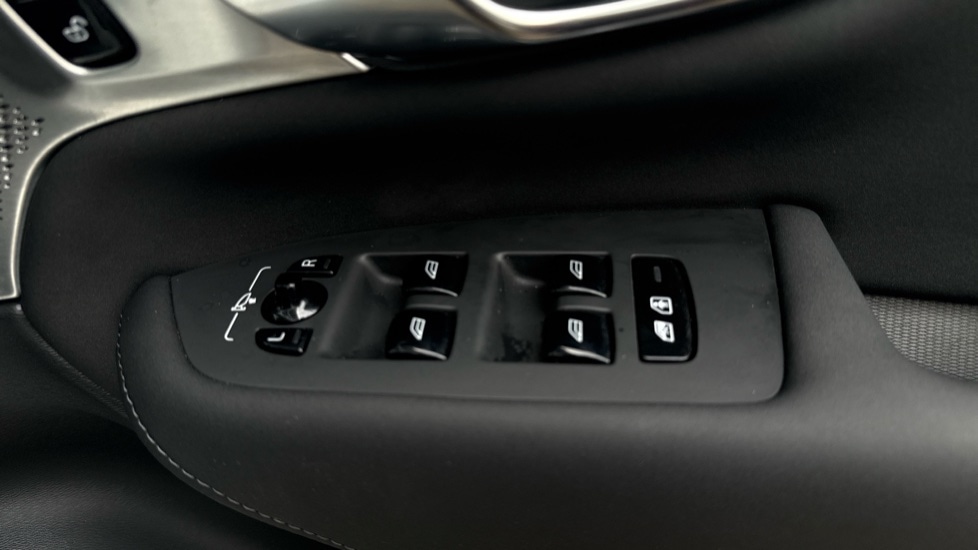Used Volvo XC90 2025 for sale - 77795080: Photo 28