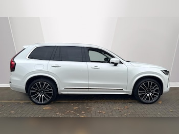 Used Volvo XC90 2025 for sale - 77795080: Photo