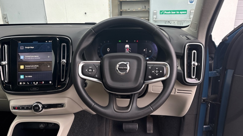 Used Volvo XC40 2025 for sale - 77982973: Photo 10
