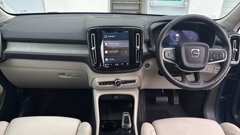 Used Volvo XC40 2025 for sale - 77982973: Photo 5