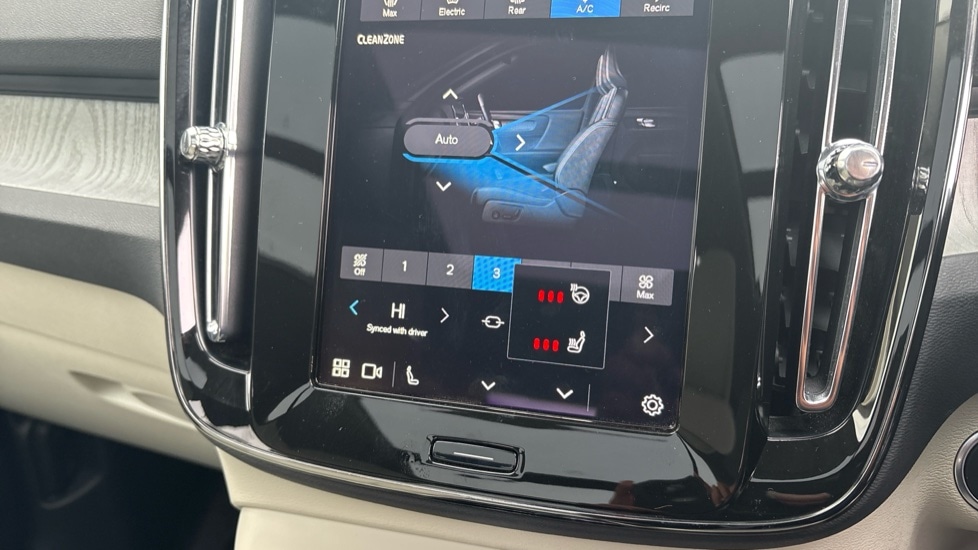 Used Volvo XC40 2025 for sale - 77982973: Photo 59