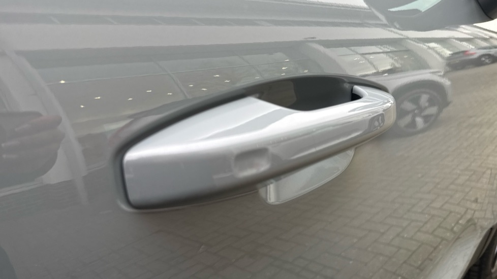 Used Volvo EX40 2025 for sale - 78152485: Photo 19