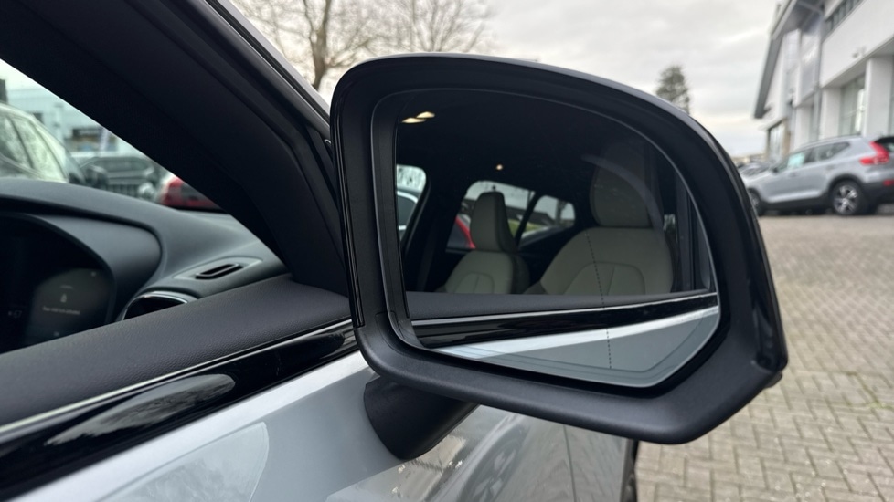 Used Volvo EX40 2025 for sale - 78152485: Photo 26