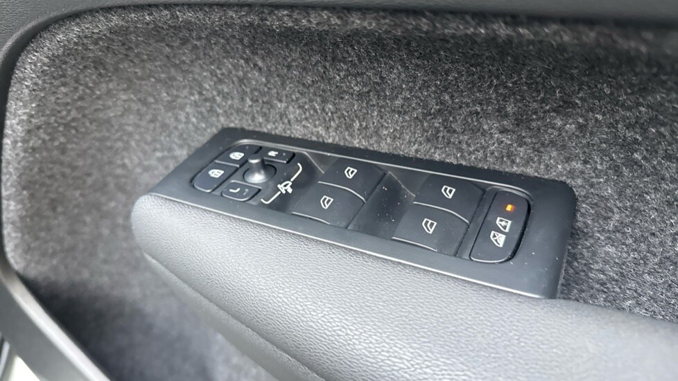 Used Volvo EX40 2025 for sale - 78152485: Photo 27