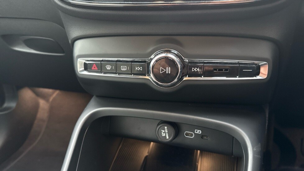 Used Volvo EX40 2025 for sale - 78152485: Photo 35