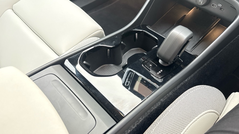 Used Volvo EX40 2025 for sale - 78152485: Photo 37