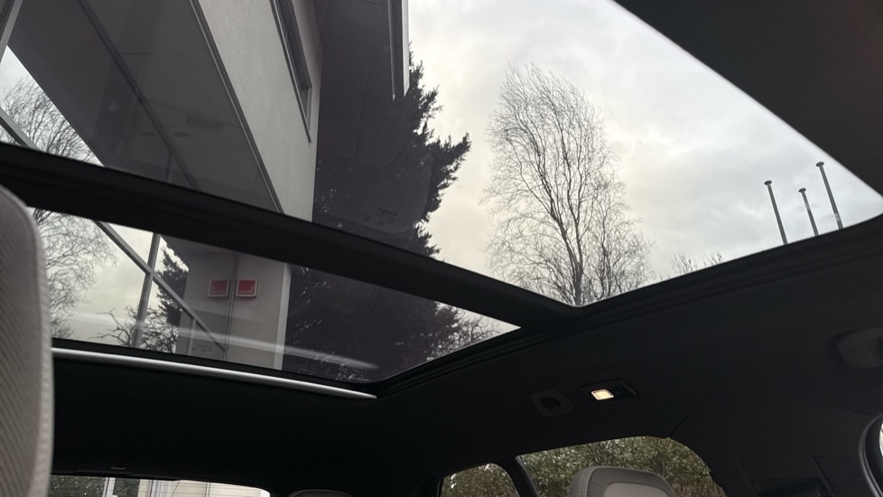 Used Volvo EX40 2025 for sale - 78152485: Photo 52