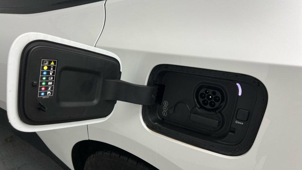 Used Polestar Polestar 4 2025 for sale - 76750102: Photo 31