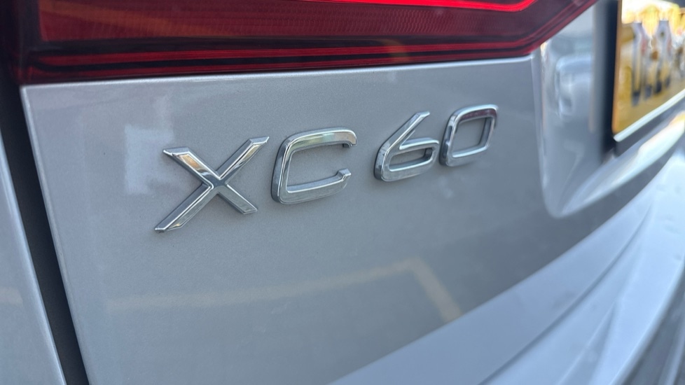 Used Volvo XC60 2025 for sale - 77630762: Photo 19