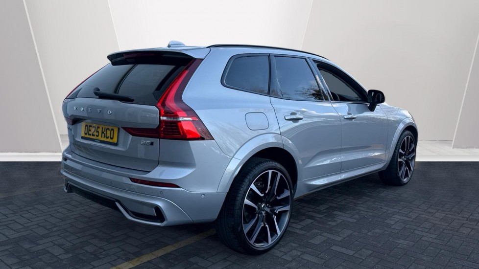 Used Volvo XC60 2025 for sale - 77630762: Photo 2