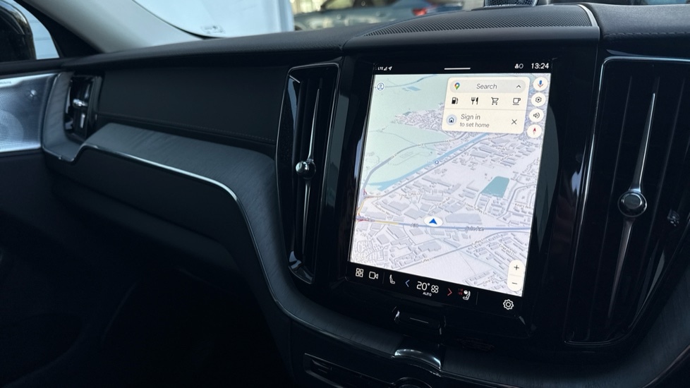 Used Volvo XC60 2025 for sale - 77630762: Photo 59