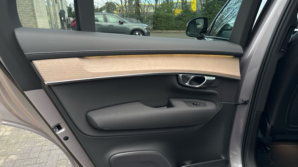 Used Volvo XC90 2025 for sale - 77067798: Photo 28