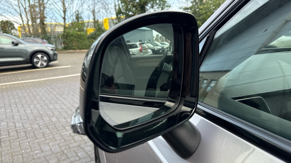 Used Volvo XC90 2025 for sale - 77067798: Photo 29