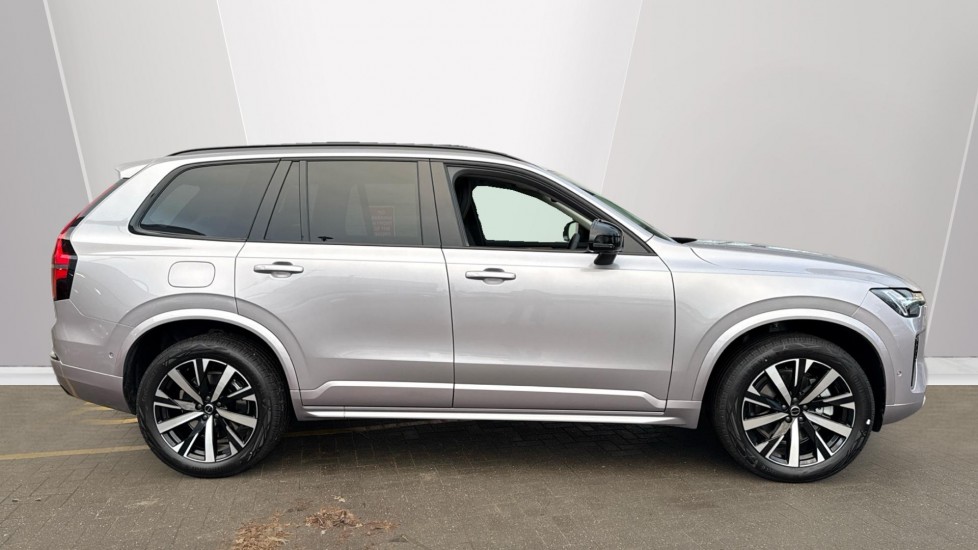 Used Volvo XC90 2025 for sale - 77067798: Photo 3