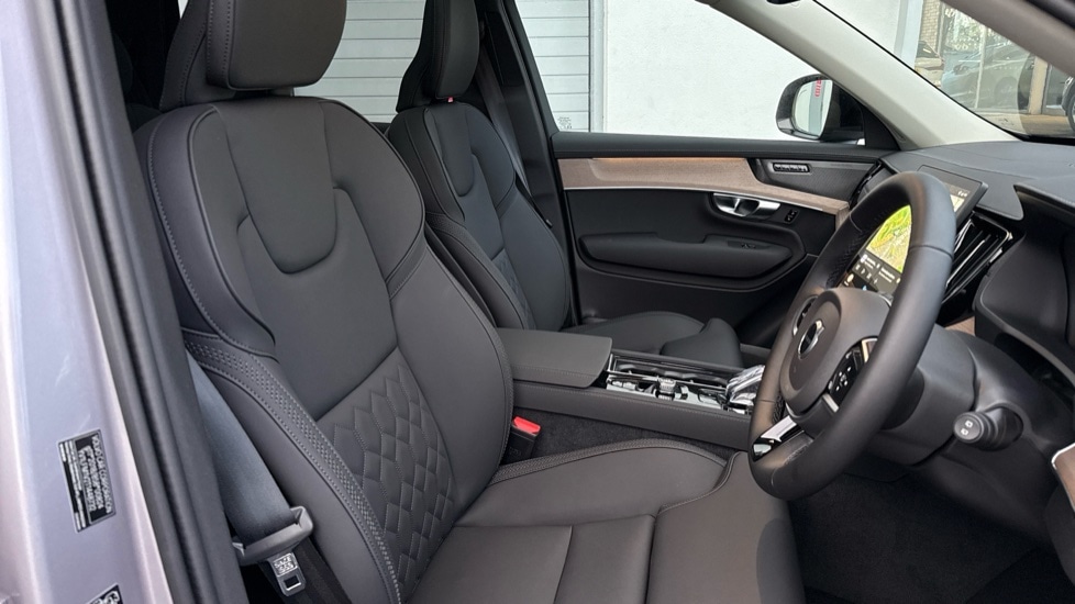 Used Volvo XC90 2025 for sale - 77067798: Photo 40