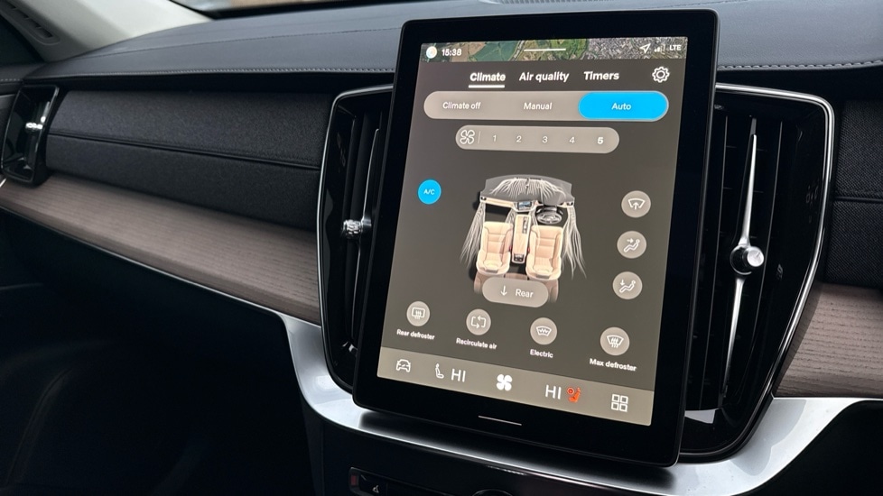 Used Volvo XC90 2025 for sale - 77067798: Photo 55