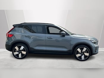 Used Volvo XC40 2023 for sale - 79184688: Photo