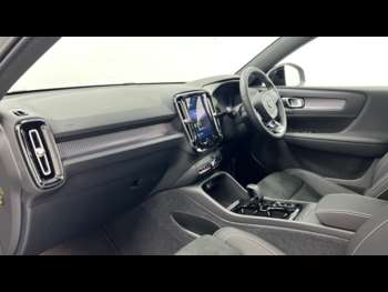 Used Volvo XC40 2024 for sale - 74986571: Photo