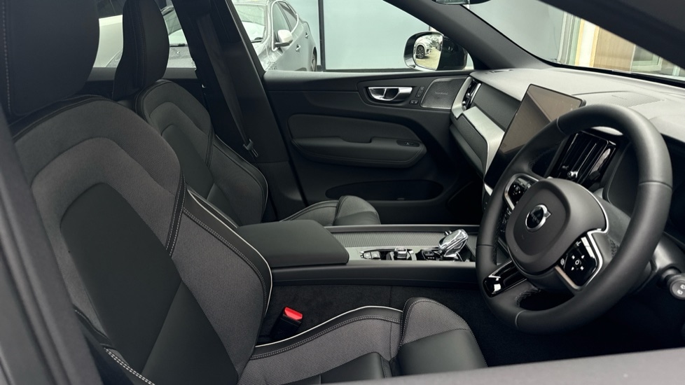 Used Volvo XC60 2026 for sale - 77797760: Photo 18