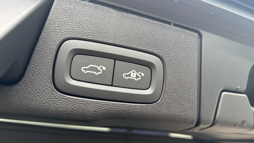 Used Volvo XC60 2026 for sale - 77797760: Photo 32