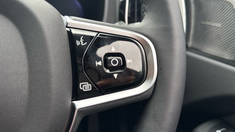 Used Volvo XC60 2026 for sale - 77797760: Photo 41