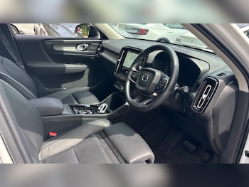 Used Volvo XC40 2025 for sale - 78844387: Photo