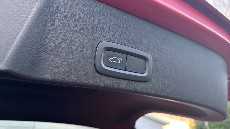 Used Volvo XC40 2021 for sale - 77685627: Photo 15