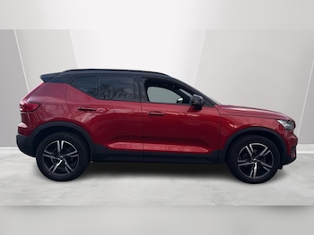 Used Volvo XC40 2021 for sale - 77685627: Photo