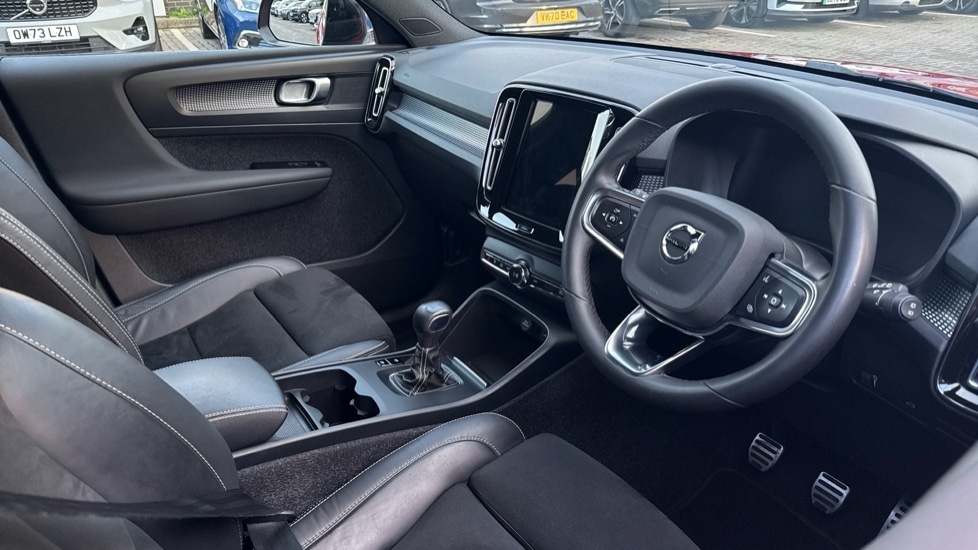 Used Volvo XC40 2021 for sale - 77685627: Photo 4