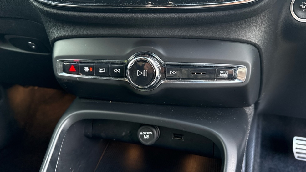 Used Volvo XC40 2020 for sale - 76842005: Photo 31