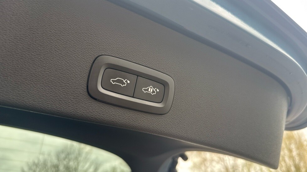 Used Volvo C40 2023 for sale - 78102915: Photo 20