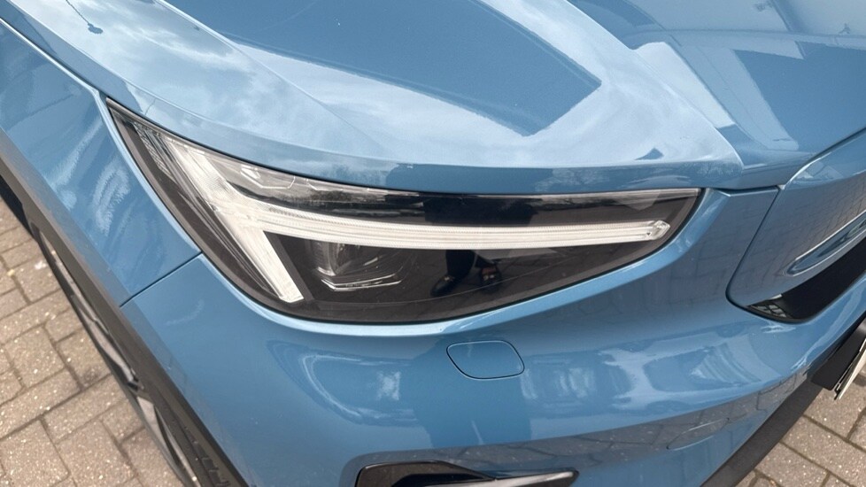 Used Volvo C40 2023 for sale - 78102915: Photo 27