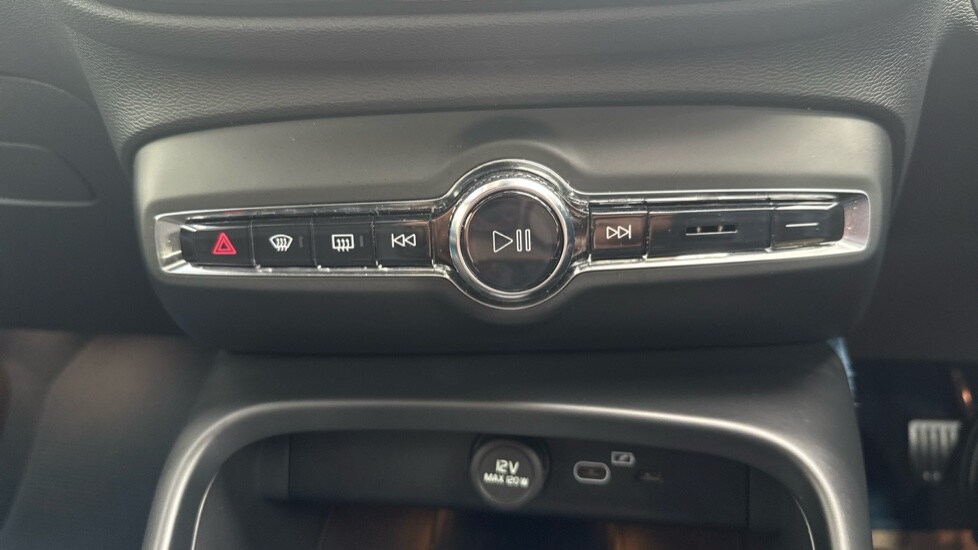 Used Volvo C40 2023 for sale - 78102915: Photo 30