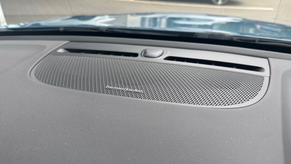 Used Volvo C40 2023 for sale - 78102915: Photo 31